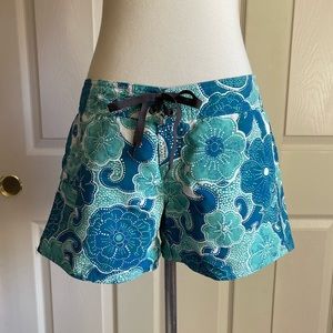 Women’s Patagonia board shorts size 8